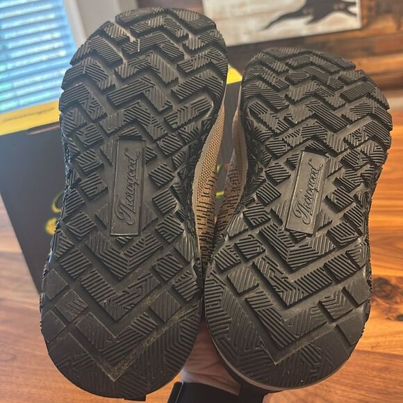 Thorogood 809-4100 Men’s AST Low Brown Black Work Comp Toe Shoe Size 9 - Picture 8 of 10